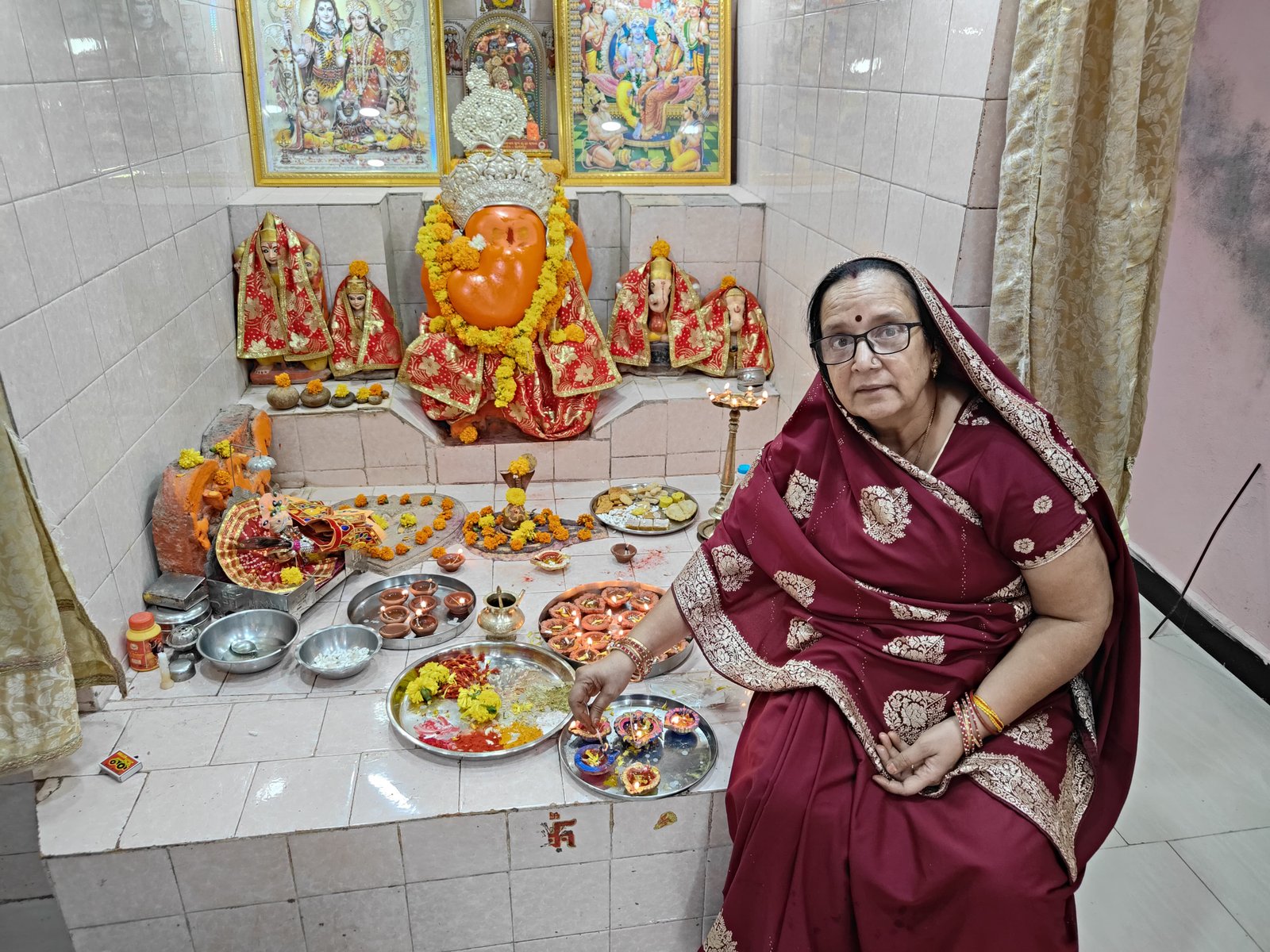 Daily Aarti at Temple